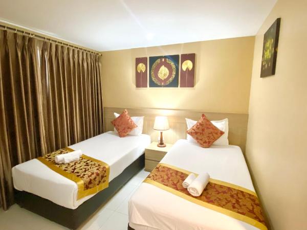Top High Airport Link Hotel, Bangkok : photo 2 de la chambre chambre lits jumeaux supérieure