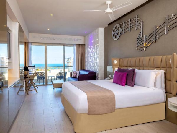 Planet Hollywood Cancun, An Autograph Collection All-Inclusive Resort : photo 5 de la chambre suite junior star class - vue sur océan