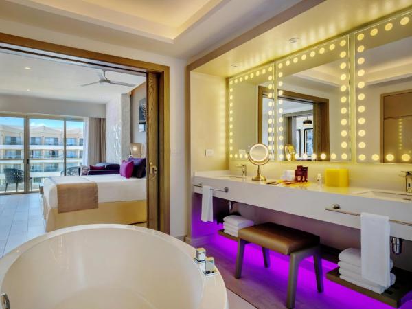 Planet Hollywood Adult Scene Cancun, An Autograph Collection All- Inclusive Resort - Adults Only : photo 2 de la chambre suite directors 1 chambre class star