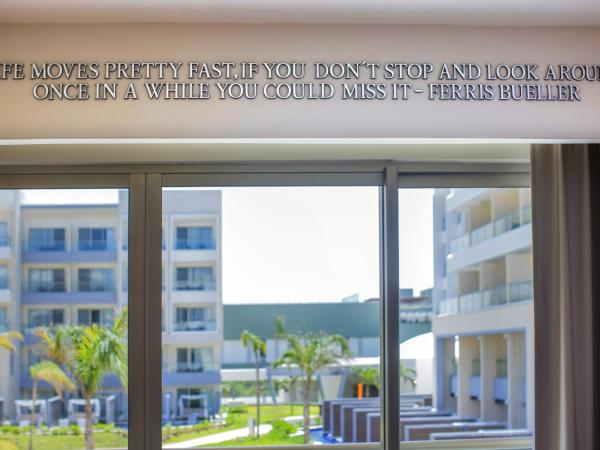 Planet Hollywood Cancun, An Autograph Collection All-Inclusive Resort : photo 8 de la chambre suite junior