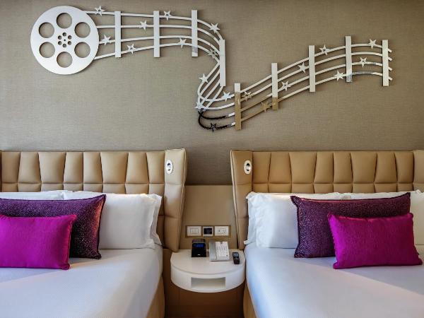 Planet Hollywood Cancun, An Autograph Collection All-Inclusive Resort : photo 5 de la chambre suite junior