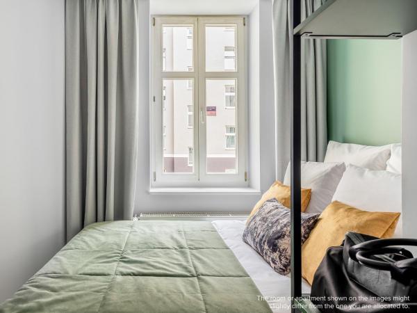 numa I Kater Apartments : photo 2 de la chambre large studio with kitchen and sofa bed