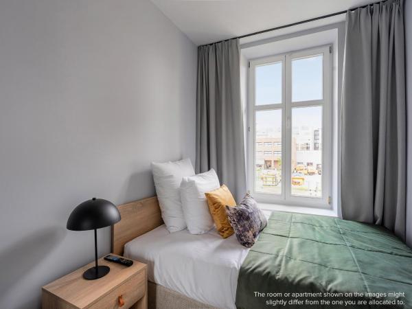 numa I Kater Apartments : photo 8 de la chambre large 3 bedroom apartment with sofa bed