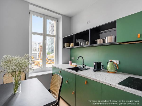 numa I Kater Apartments : photo 6 de la chambre large 3 bedroom apartment with sofa bed