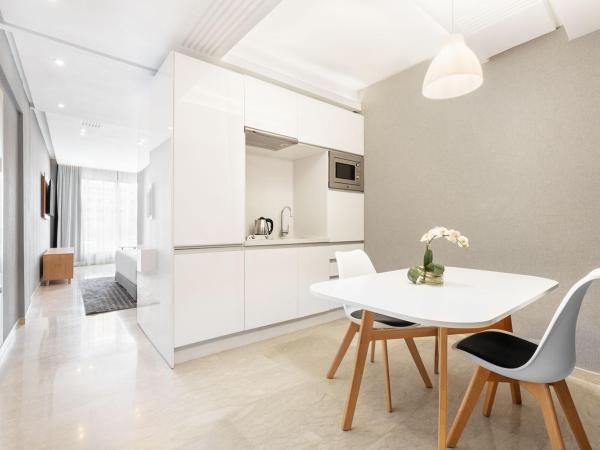 Mid Town Hotel Casablanca : photo 3 de la chambre chambre double supérieure