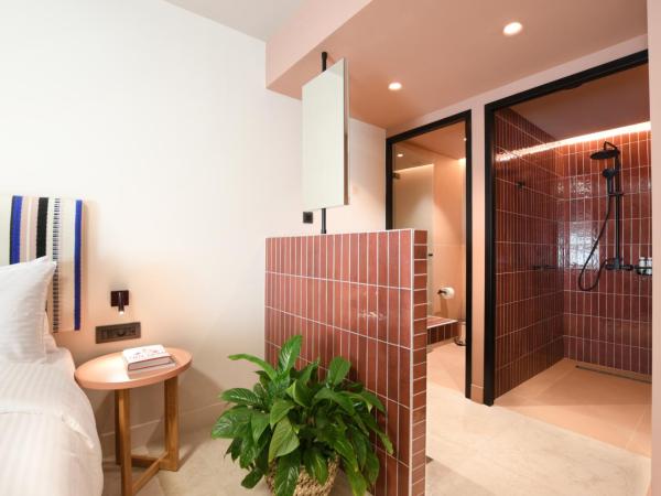 Pavo Art Hotel : photo 7 de la chambre studio double/lits jumeaux classique