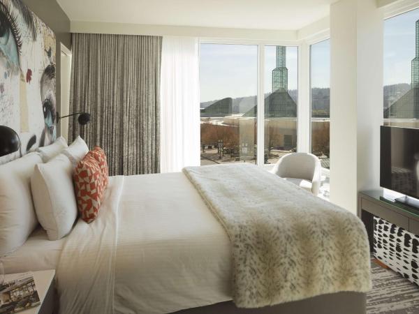Hotel Eastlund - Best Western Premier Collection : photo 2 de la chambre suite lit king-size avec canapé-lit