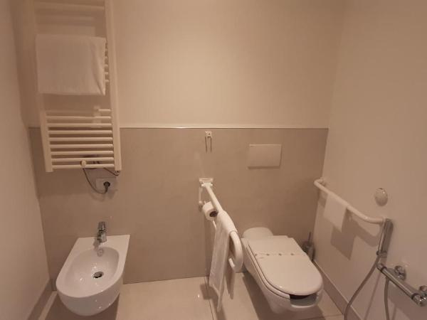 Novo Hotel Rossi : photo 1 de la chambre chambre double - accessible aux personnes à mobilité réduite