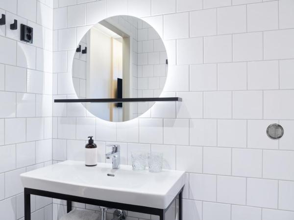 Heymo 1 by Sokos Hotels : photo 7 de la chambre chambre lit king-size