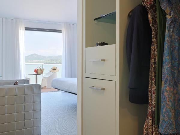 L'Escale Côté Sud : photo 5 de la chambre chambre privilège avec vue sur la mer