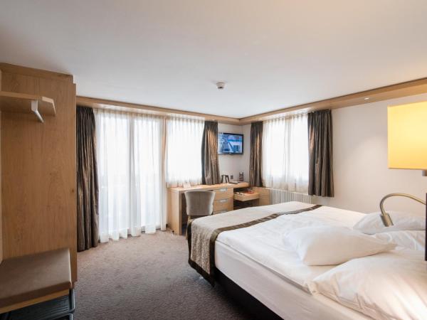 Hotel Ambiance : photo 1 de la chambre chambre double deluxe - vue sur mont cervin