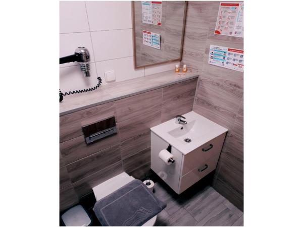 Biały Słoń : photo 5 de la chambre petite chambre lits jumeaux