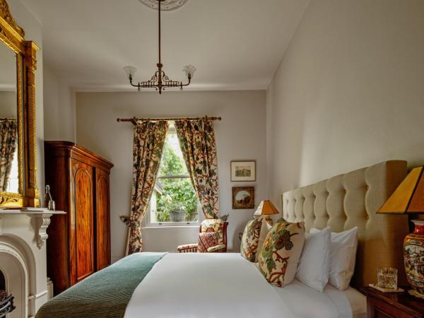 The Corinda Collection : photo 1 de la chambre chambre lit king-size