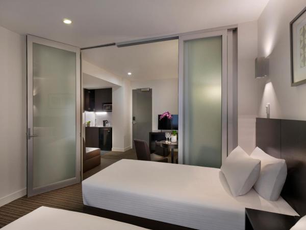 Causeway 353 Hotel : photo 2 de la chambre suite lits jumeaux de luxe avec baignoire spa