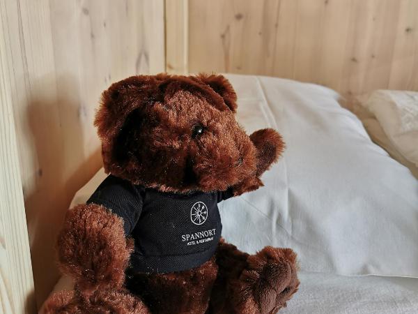 SPANNORT family home with common kitchen and self check-in : photo 8 de la chambre chambre familiale avec balcon