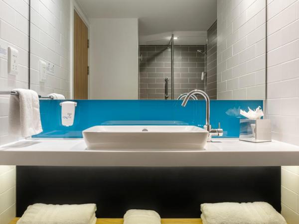 Holiday Inn Express Dublin City Centre, an IHG Hotel : photo 1 de la chambre chambre standard