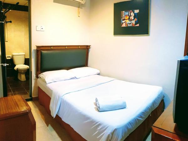 Golden Court Hotel - Sri Pelangi : photo 2 de la chambre chambre double standard