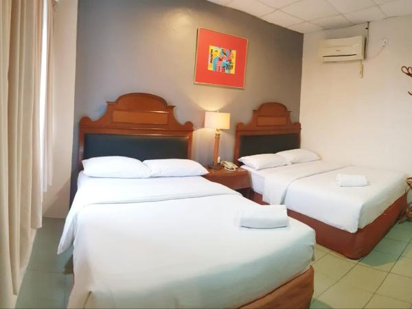 Golden Court Hotel - Sri Pelangi : photo 3 de la chambre chambre familiale