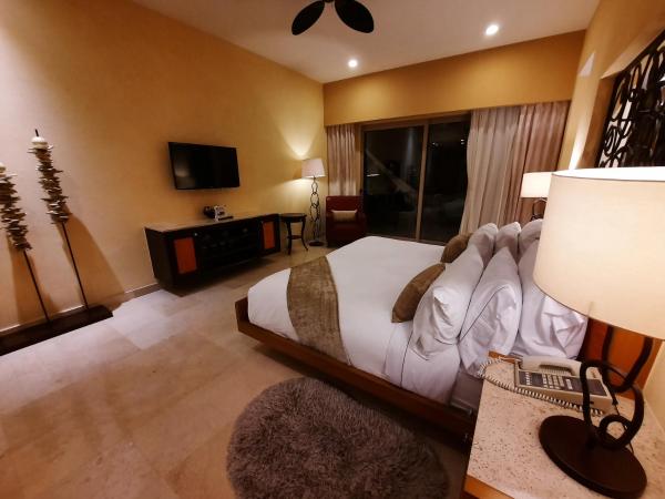 Suites at Garza Blanca Preserve Resort & Spa : photo 2 de la chambre suite junior panorama