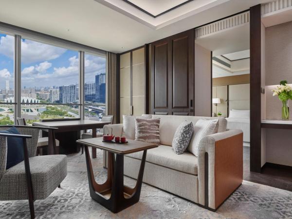 Shangri-La Qiantan, Shanghai : photo 1 de la chambre deluxe river view suite king room