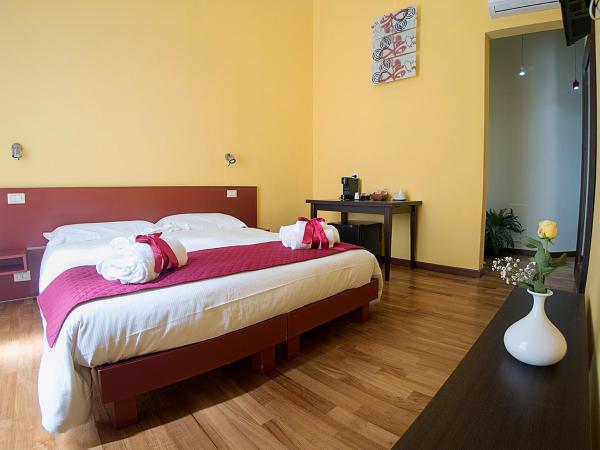 Residenza Viani Guest House : photo 7 de la chambre chambre lits jumeaux standard