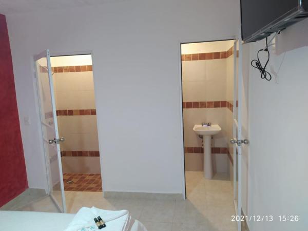 Hotel Bello Caribe Express : photo 10 de la chambre studio lit queen-size