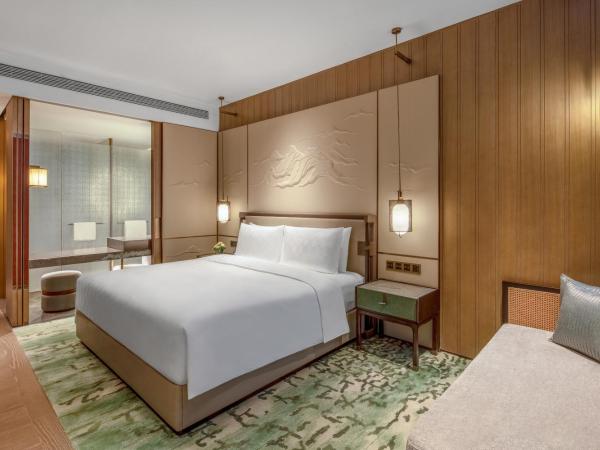 HUALUXE Hotels and Resorts Qingdao Licang, an IHG Hotel : photo 5 de la chambre chambre lit king-size standard