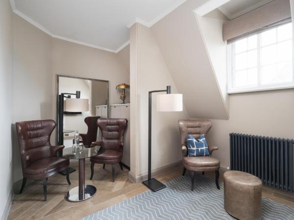 voco Grand Central Glasgow, an IHG Hotel : photo 5 de la chambre chambre double premium avec salon