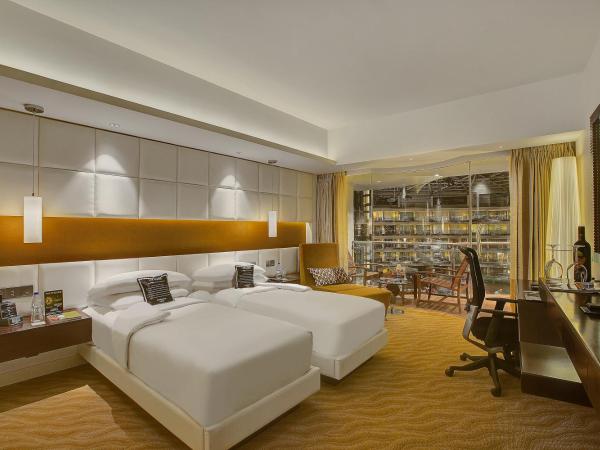 Hotel Sahara Star : photo 3 de la chambre chambre lit king-size terre avec balcon privé - vue sur lagune