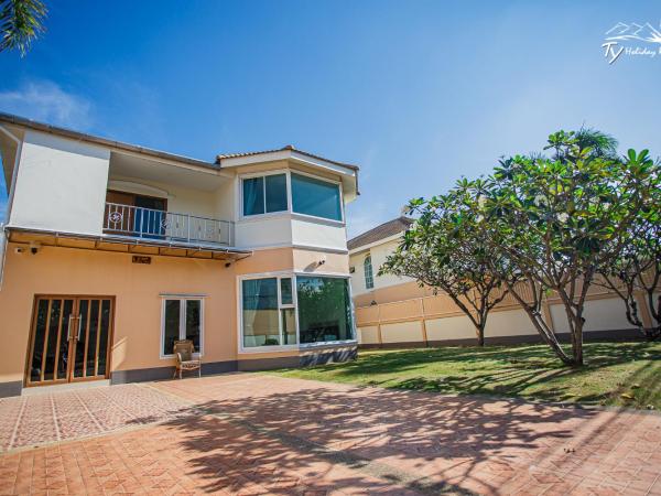 TY Holiday Resort : photo 2 de la chambre seven-bedroom villa with private pool 233