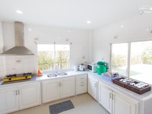 TY Holiday Resort : photo 5 de la chambre seven-bedroom villa with private pool 231