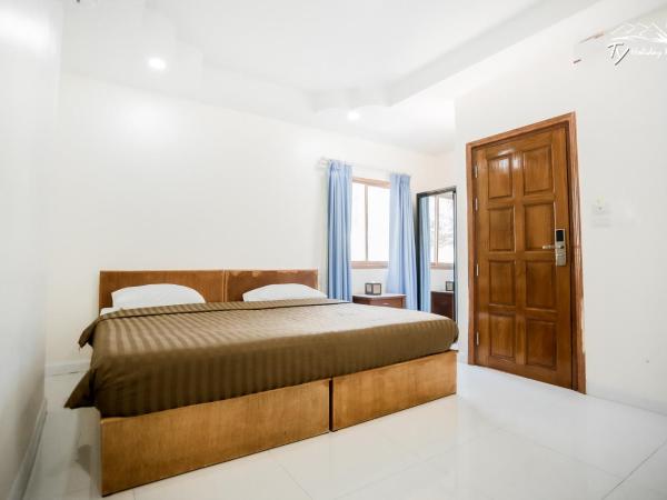 TY Holiday Resort : photo 7 de la chambre nine-bedroom villa with private pool 220