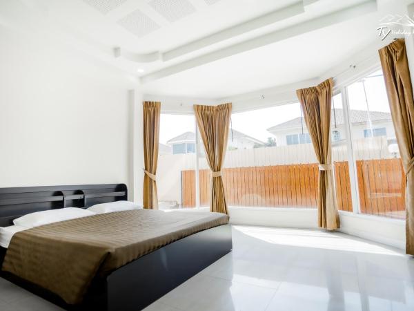 TY Holiday Resort : photo 5 de la chambre six-bedroom villa with private pool 241