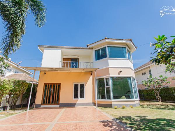 TY Holiday Resort : photo 1 de la chambre seven-bedroom villa with private pool 232