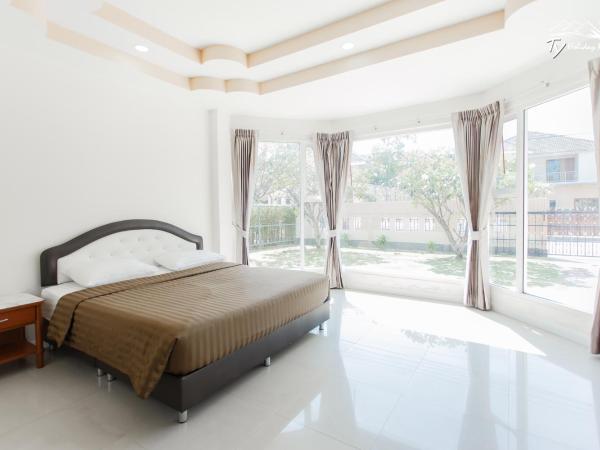 TY Holiday Resort : photo 9 de la chambre seven-bedroom villa with private pool 232