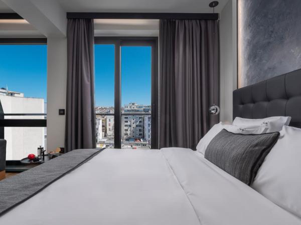 No 15 Ermou Hotel : photo 3 de la chambre suite Élégante