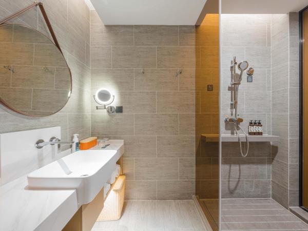 Atour Hotel Nanjing Olympics Sports Center CBD : photo 3 de la chambre chambre supérieure lit queen-size