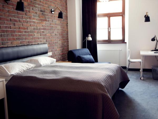 Hotel Grodzka 20 : photo 9 de la chambre chambre double supérieure