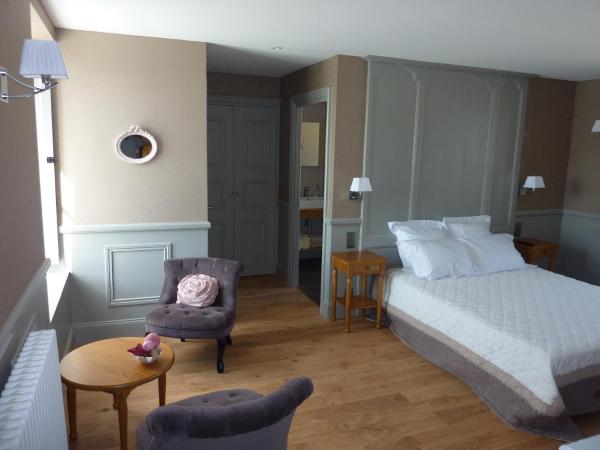 Gentilhommière de la Grande Toutenais : photo 2 de la chambre chambre double deluxe avec baignoire