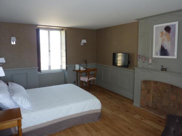 Gentilhommière de la Grande Toutenais : photo 3 de la chambre chambre double deluxe avec baignoire