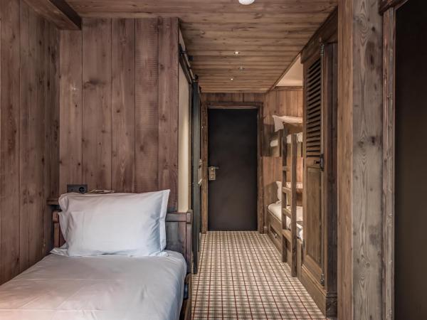 HOTEL LE VAL D'ISERE : photo 6 de la chambre chambre quintuple