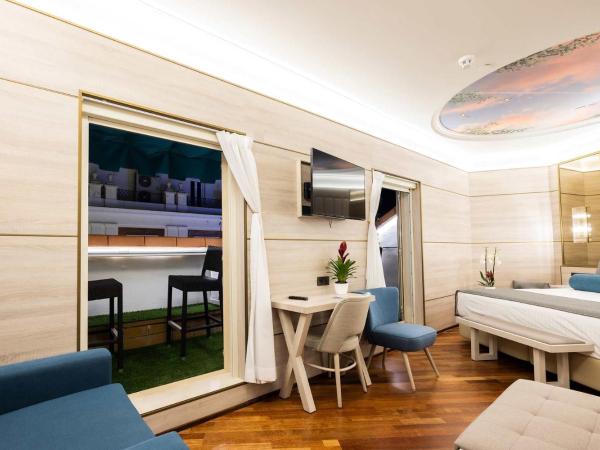 Preciados : photo 2 de la chambre chambre double ou lits jumeaux supérieure avec terrasse