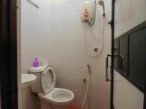 Little India Heritage Villa : photo 2 de la chambre chambre double avec salle de bains privative