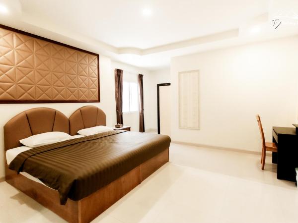 TY Holiday Resort : photo 10 de la chambre thirteen-bedroom villa with private pooll 237