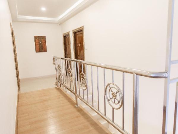 TY Holiday Resort : photo 9 de la chambre thirteen-bedroom villa with private pooll 237