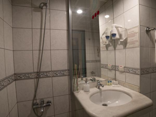 Kadıköy Rıhtım Hotel : photo 4 de la chambre chambre simple basique