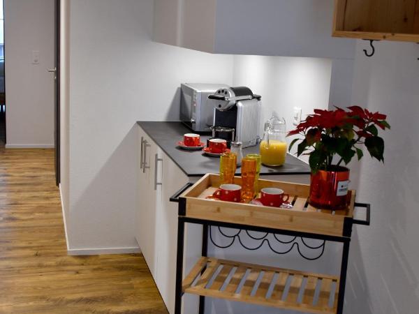 Hôtel de Ville : photo 8 de la chambre appartement avec balcon