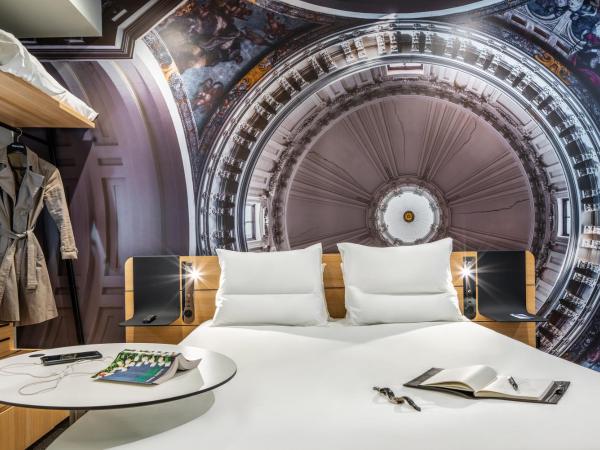 Novotel Paris 20 Belleville : photo 4 de la chambre chambre quadruple supérieure