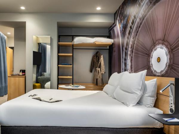 Novotel Paris 20 Belleville : photo 2 de la chambre chambre quadruple supérieure