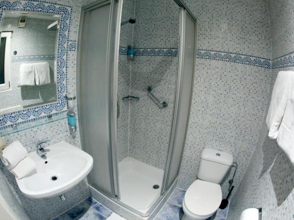 Hotel Midi-Zuid : photo 4 de la chambre chambre double standard